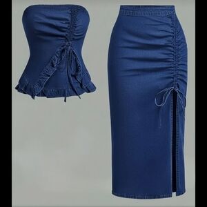 Chic Navy Ruched Pencil Dress